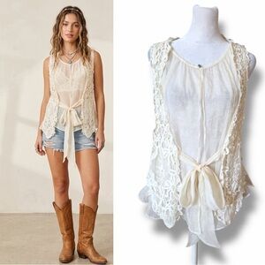Gracia Ivory Lace Vest With Sheer Attached Shell Boho Coastal Cowgirl Small